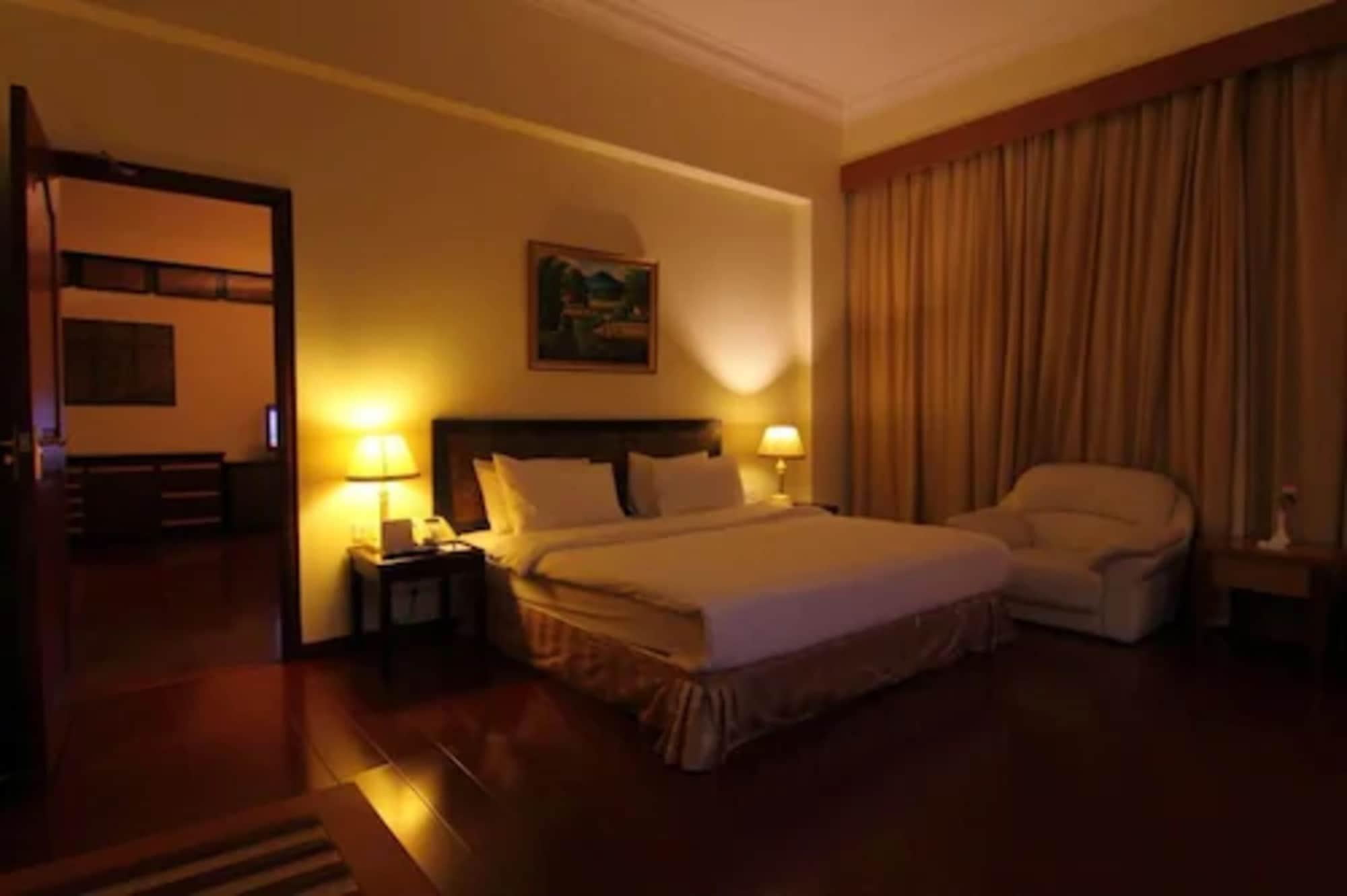 Golden View Hotel Nagoja Zewnętrze zdjęcie