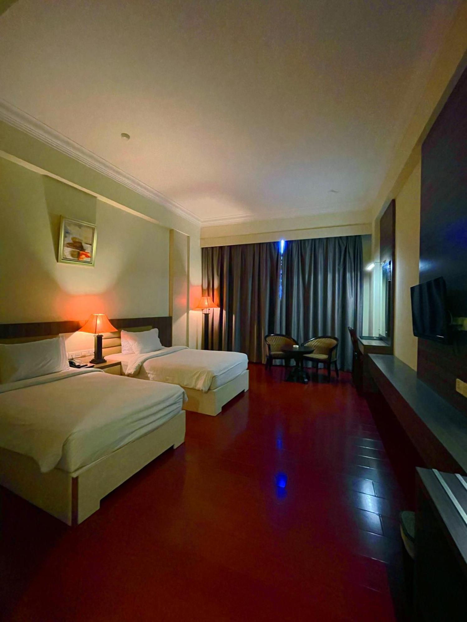 Golden View Hotel Nagoja Zewnętrze zdjęcie